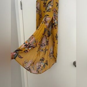 Pull&Bear Mustard Floral Midi Skirt